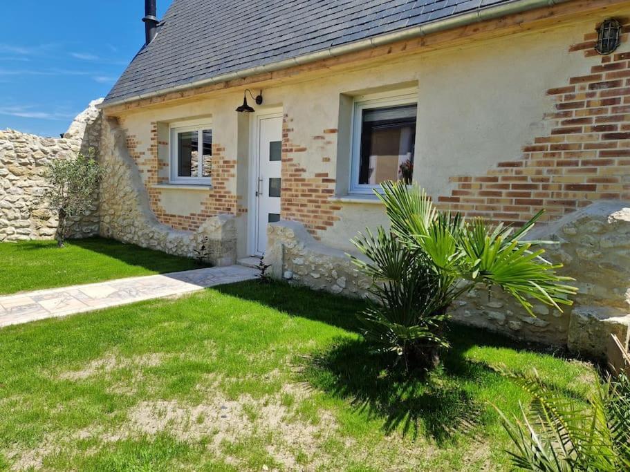 Chalet Industriel Avec Filet Et Spa Sorigny Eksteriør billede